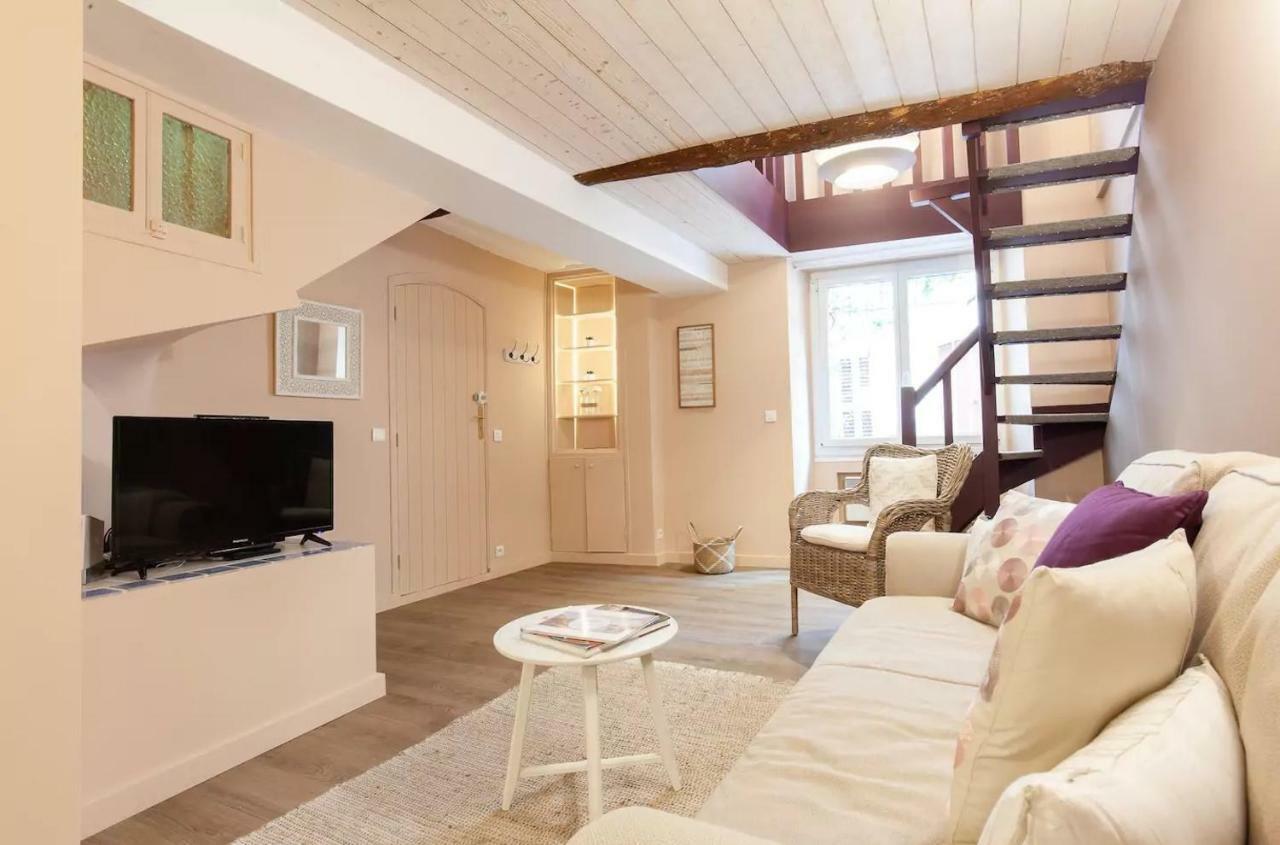 2 Bedrooms 2 Bathrooms Apartment In Old Antibes Exteriér fotografie