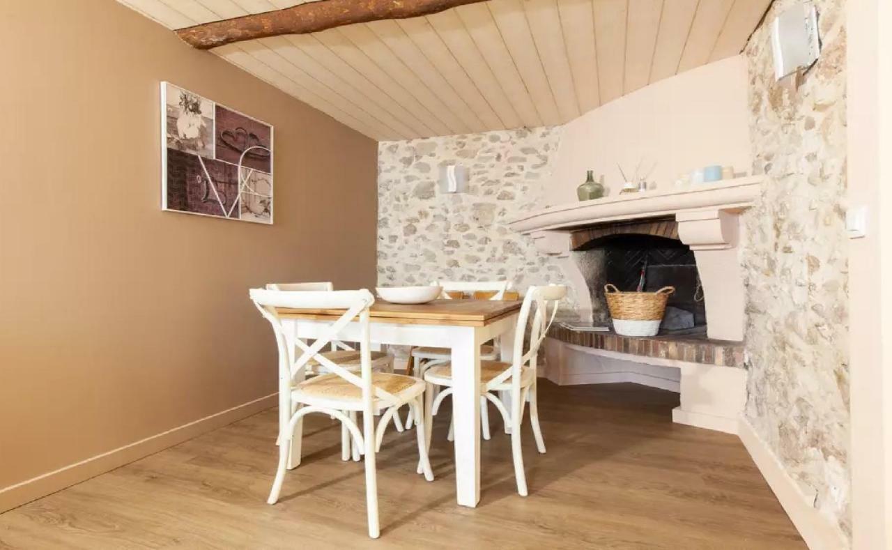2 Bedrooms 2 Bathrooms Apartment In Old Antibes Exteriér fotografie